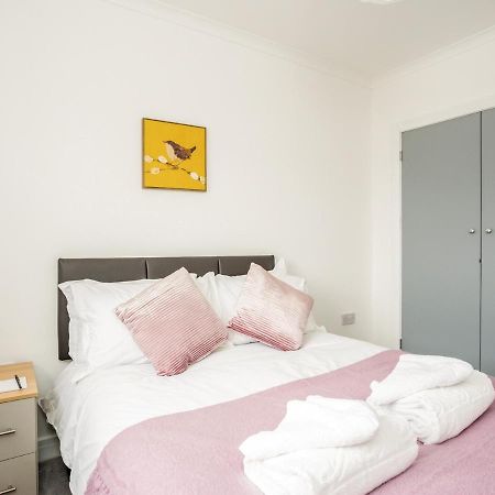 温莎Fabulous 6 Sleeper! Great Location!别墅 外观 照片